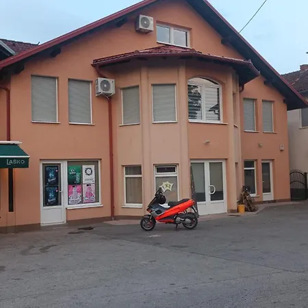Slatkidom Apartment